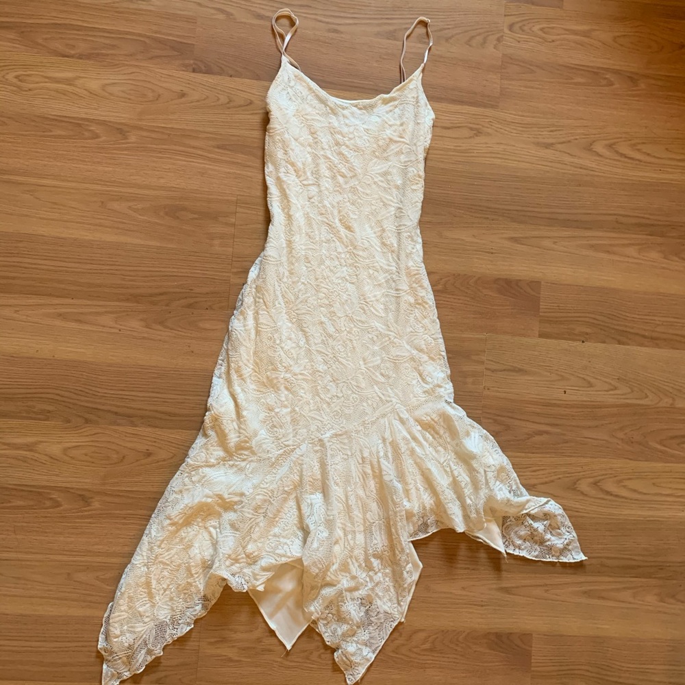White/Cream Lace Dress